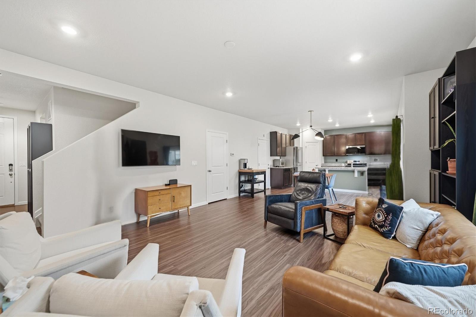 5151 Blue Lunar Lane