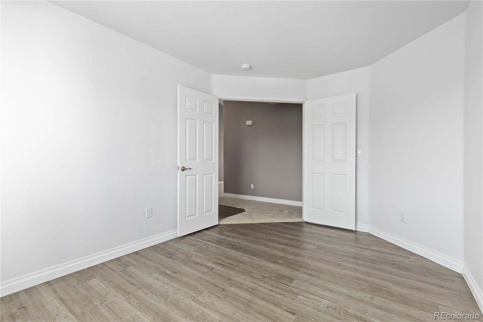 4296 S Eldridge Street Unit: 203