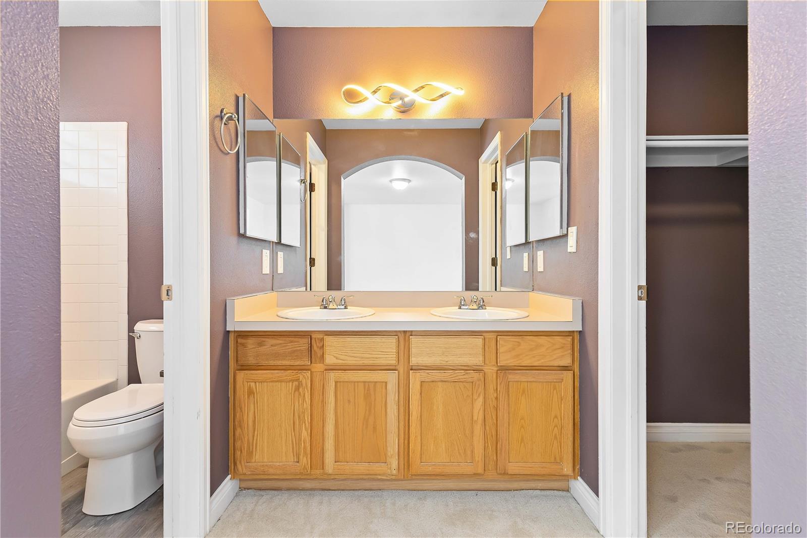 4296 S Eldridge Street Unit: 203