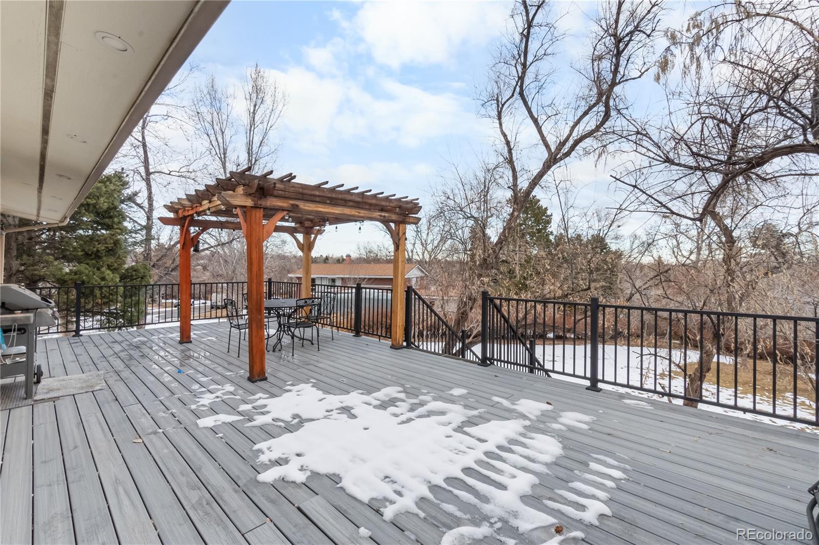 8010 W Chestnut Drive