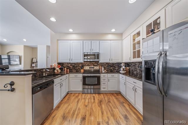 3104 Newport Circle