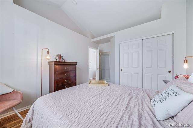 3104 Newport Circle