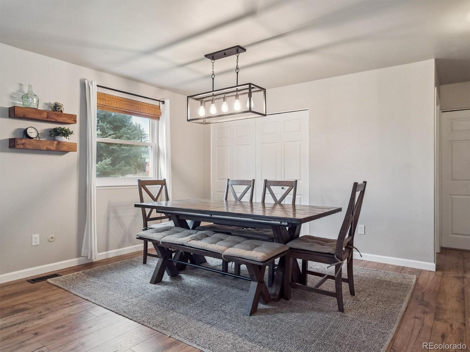 9183 W Calhoun Place