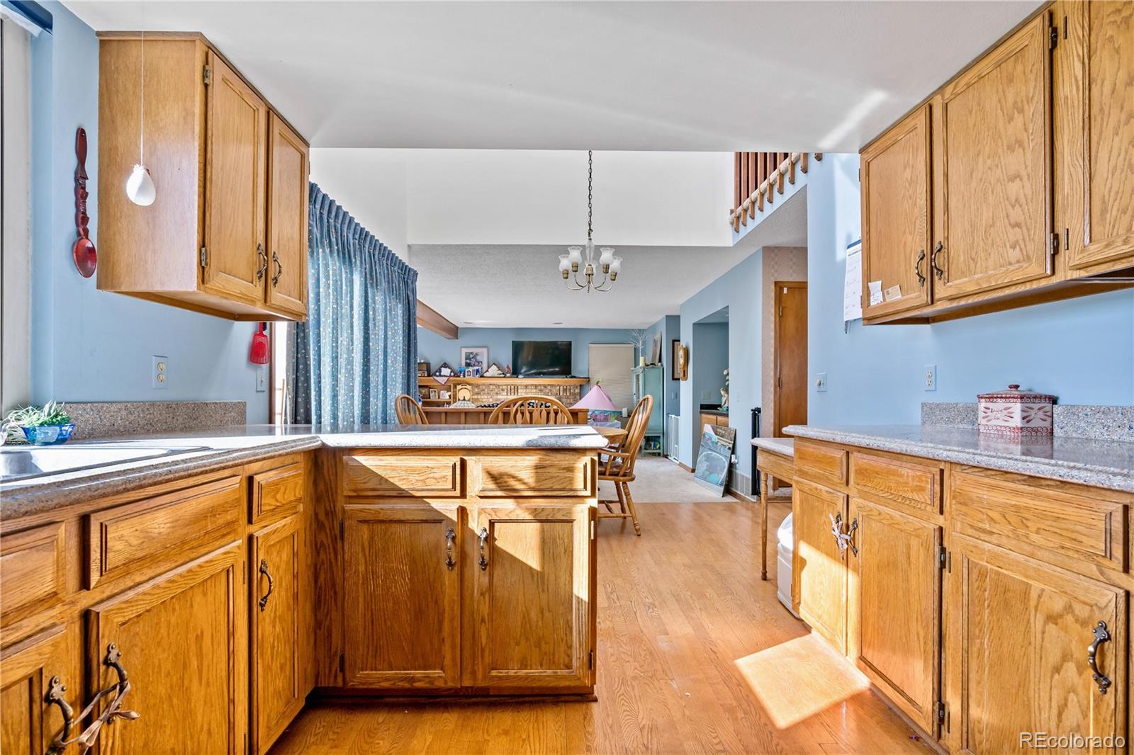 8166 W Geddes Avenue