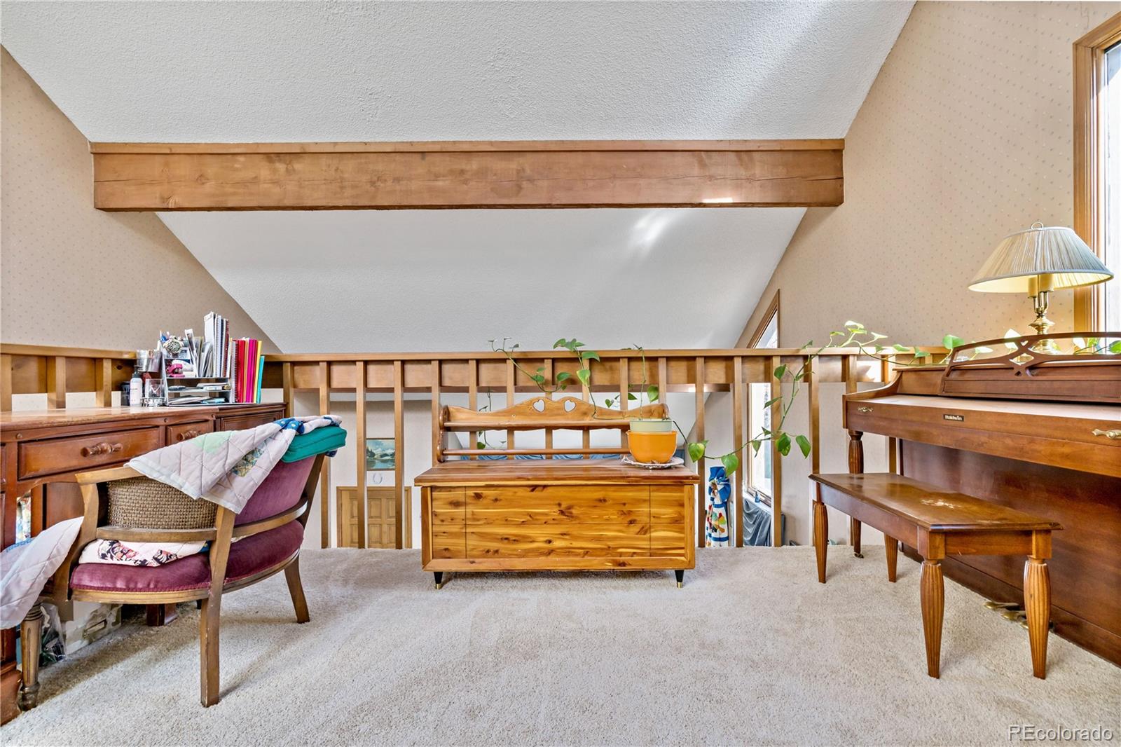 8166 W Geddes Avenue