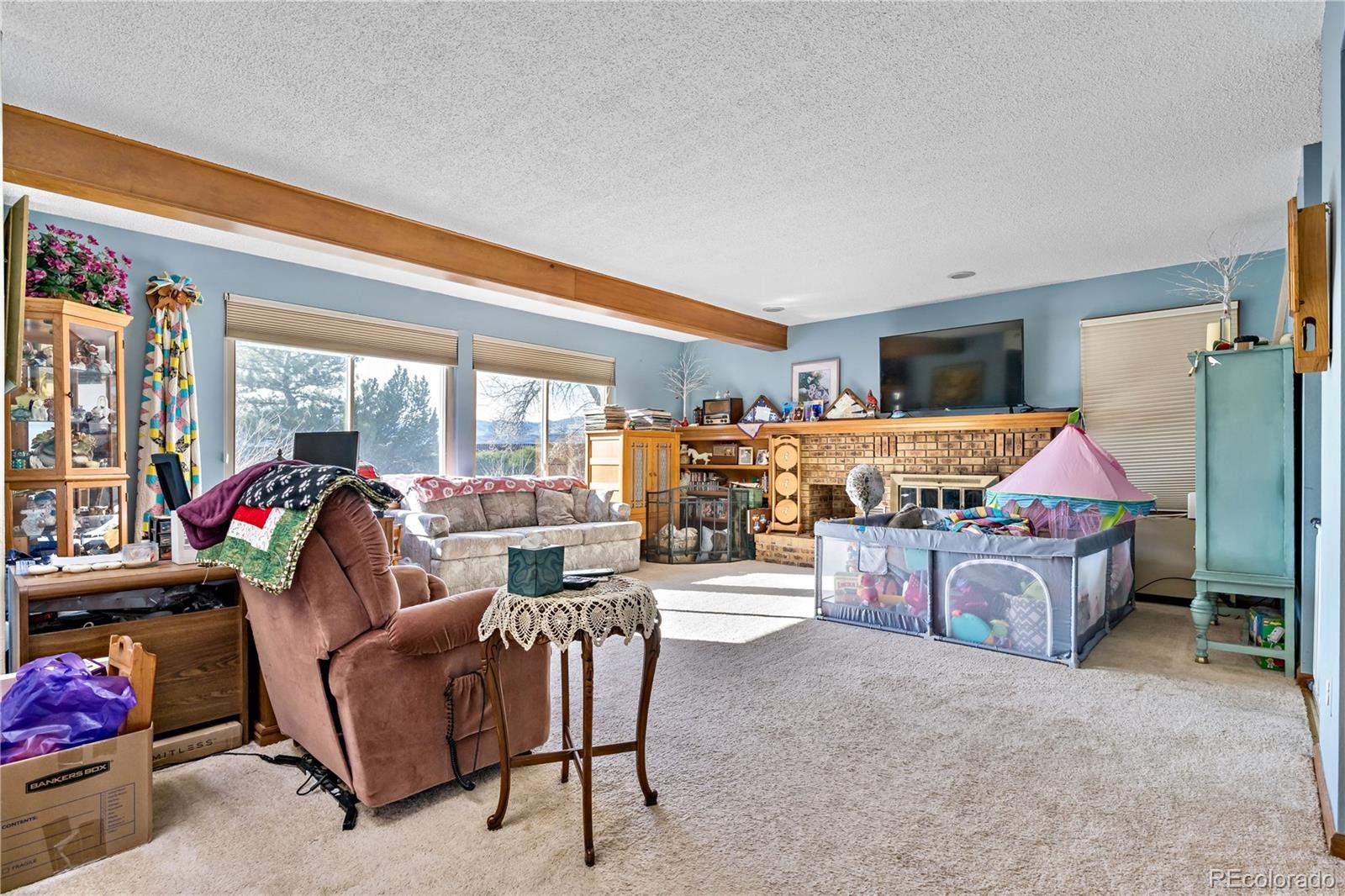 8166 W Geddes Avenue