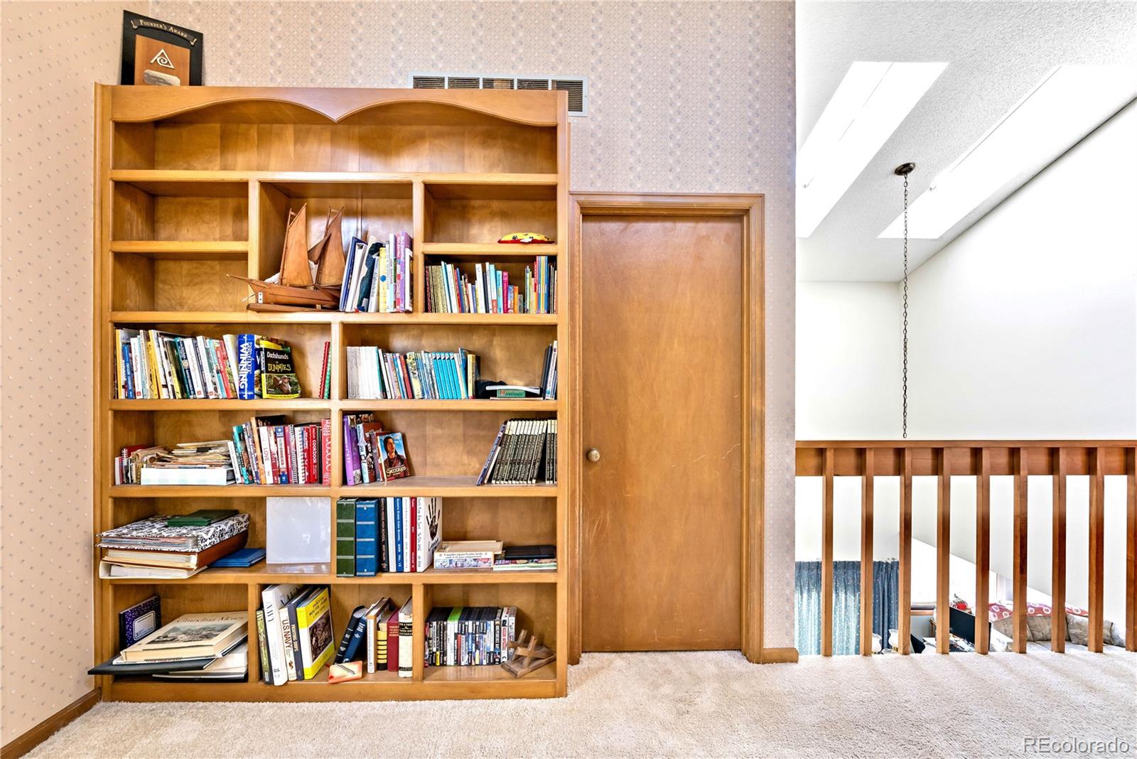 8166 W Geddes Avenue