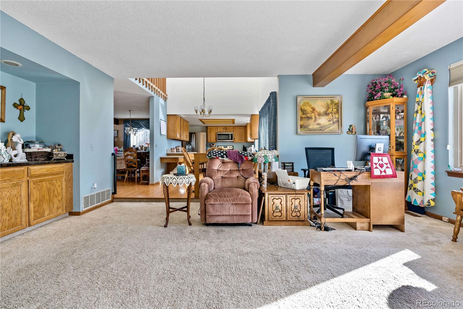 8166 W Geddes Avenue