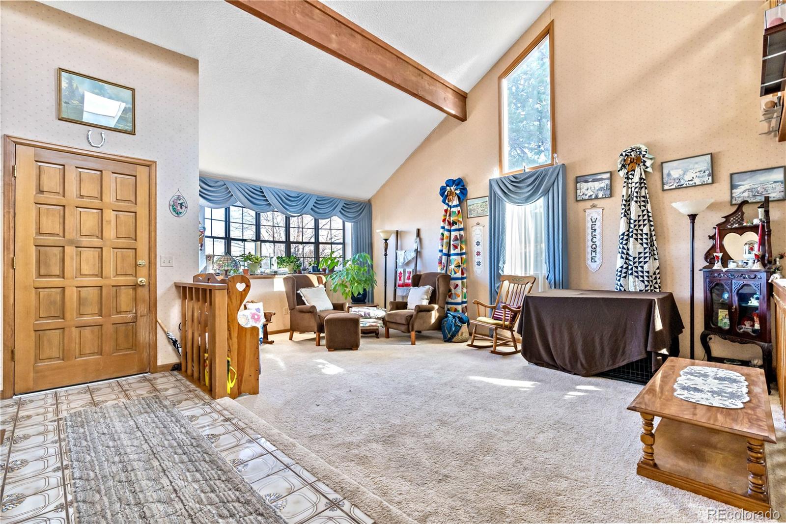 8166 W Geddes Avenue