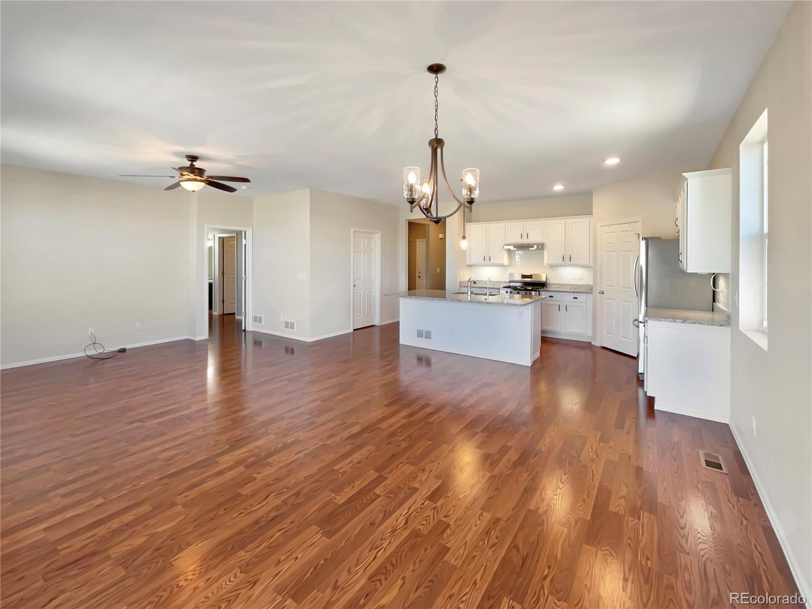 6086 Sun Mesa Circle