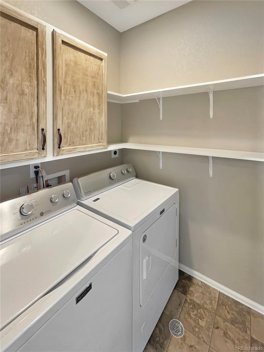 6086 Sun Mesa Circle