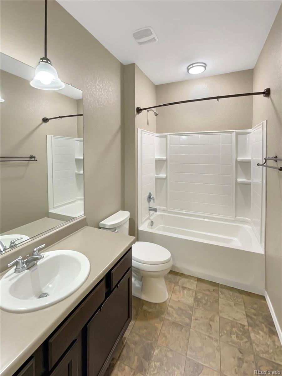 6086 Sun Mesa Circle