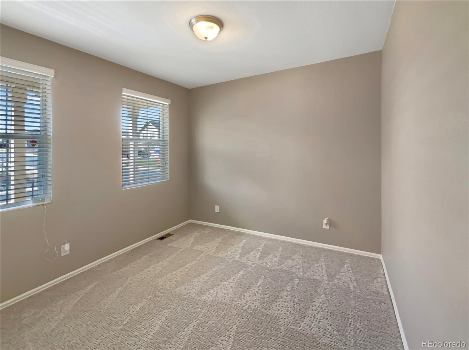 6086 Sun Mesa Circle