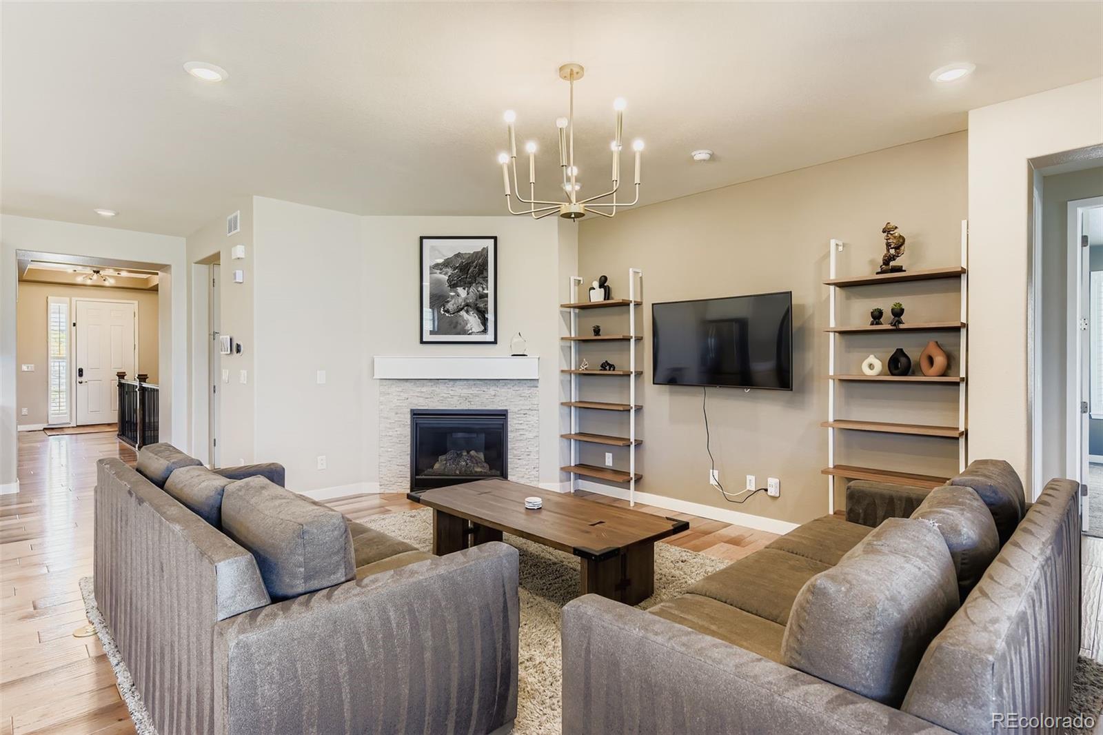 8267 Arapahoe Peak Street