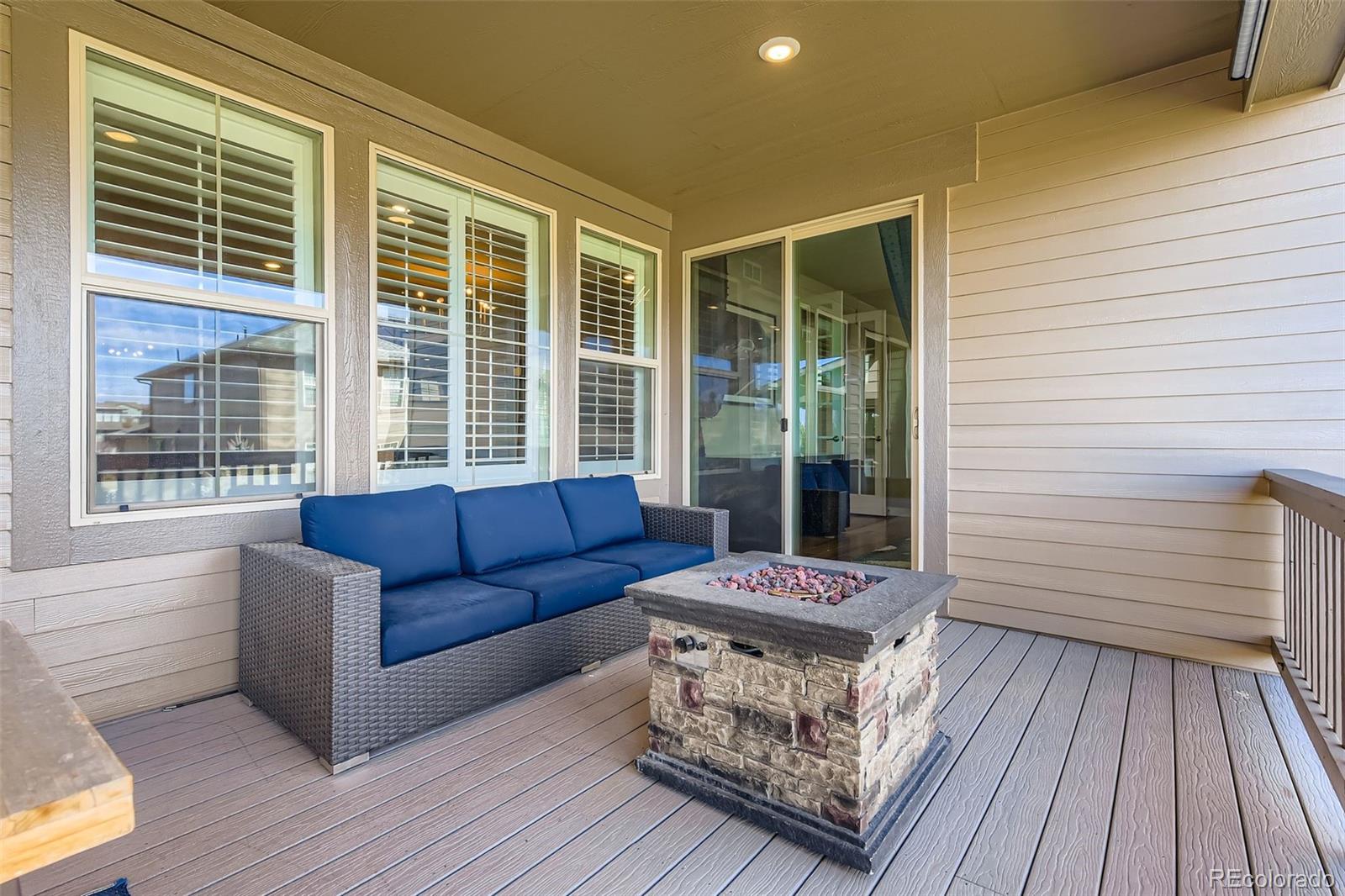8267 Arapahoe Peak Street