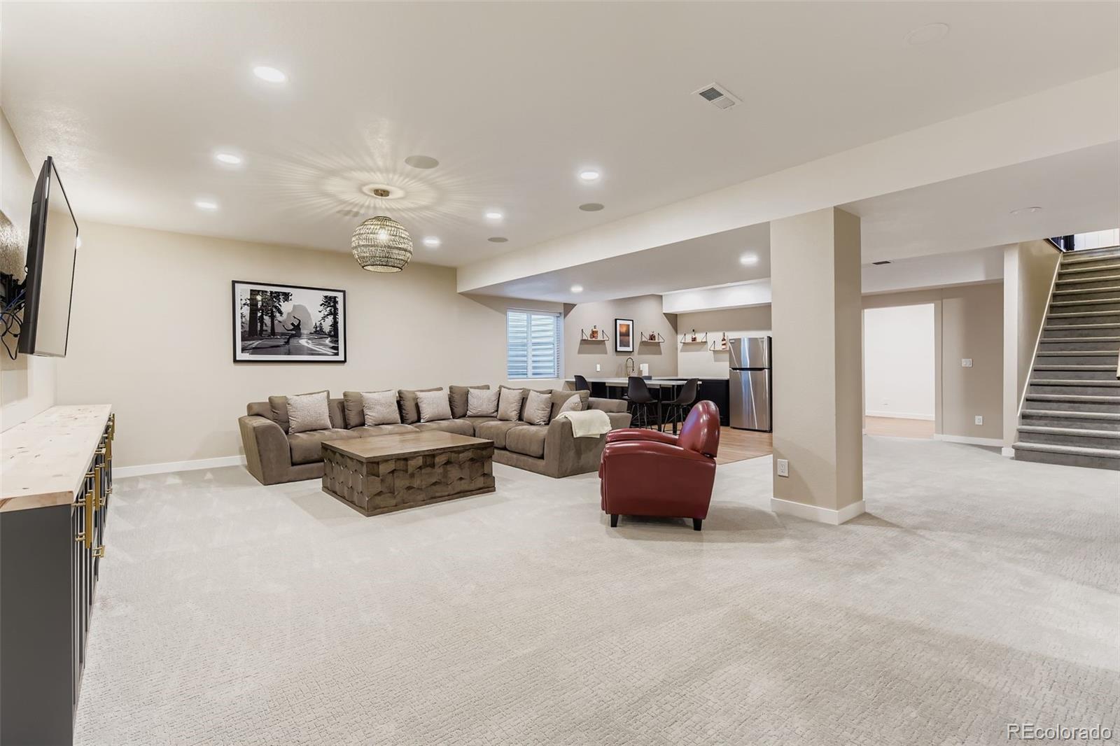 8267 Arapahoe Peak Street