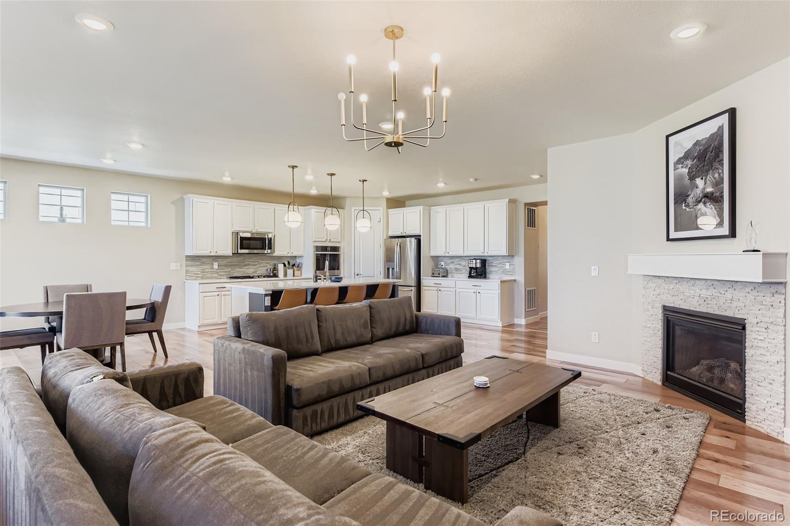 8267 Arapahoe Peak Street