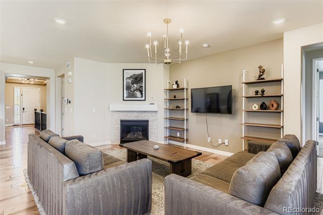 8267 Arapahoe Peak Street