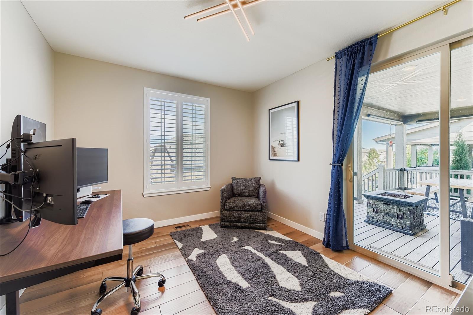 8267 Arapahoe Peak Street
