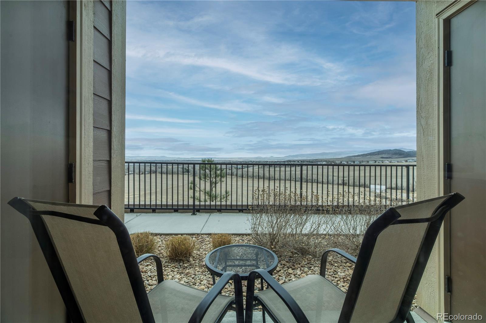 9962 W Victoria Place Unit: 106