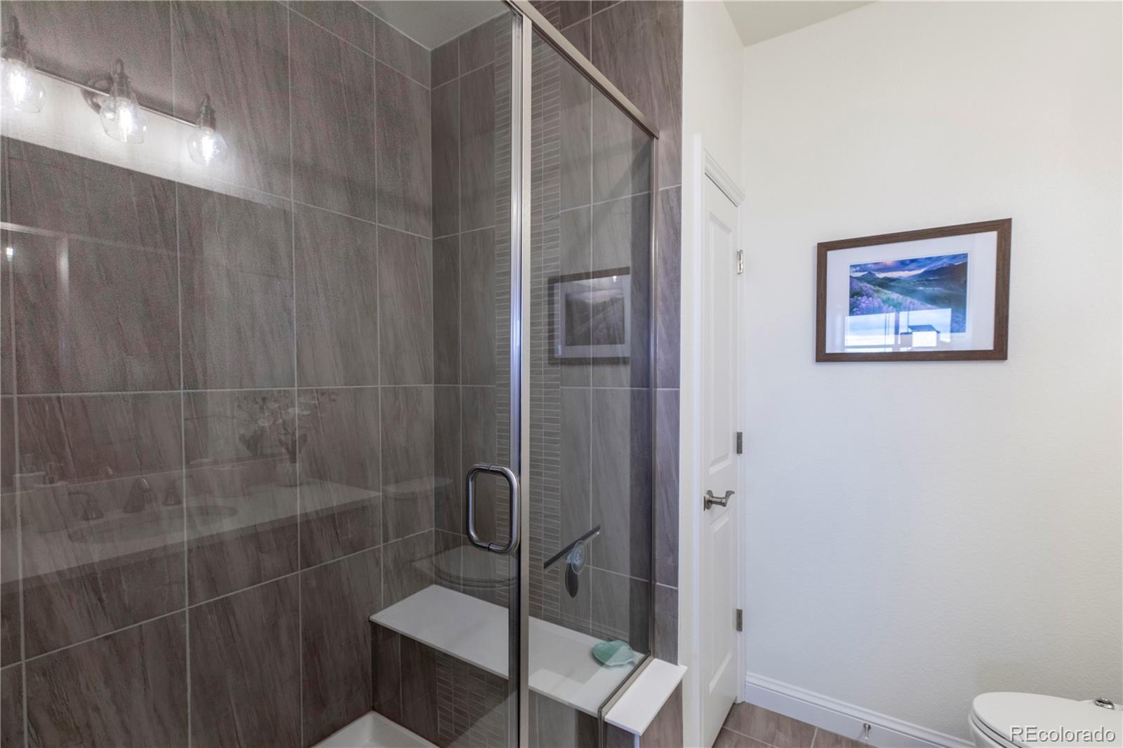 9962 W Victoria Place Unit: 106