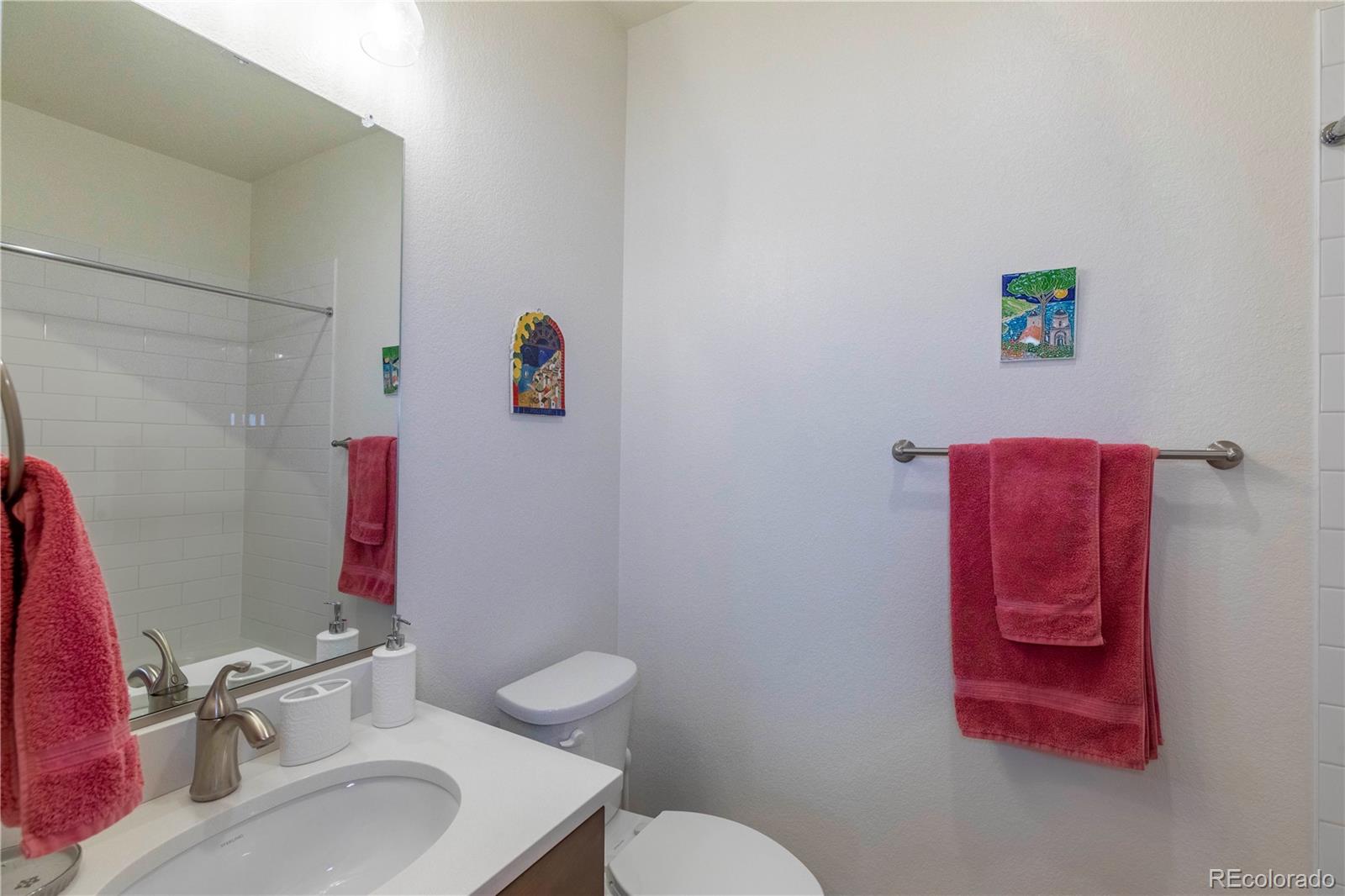9962 W Victoria Place Unit: 106
