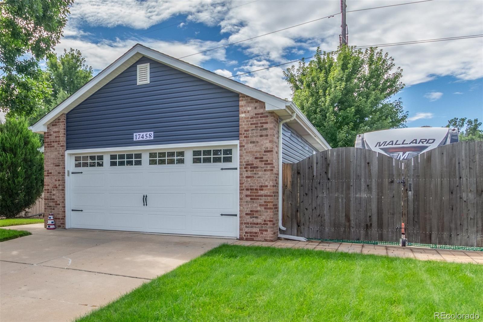 17458 E Bellewood Circle