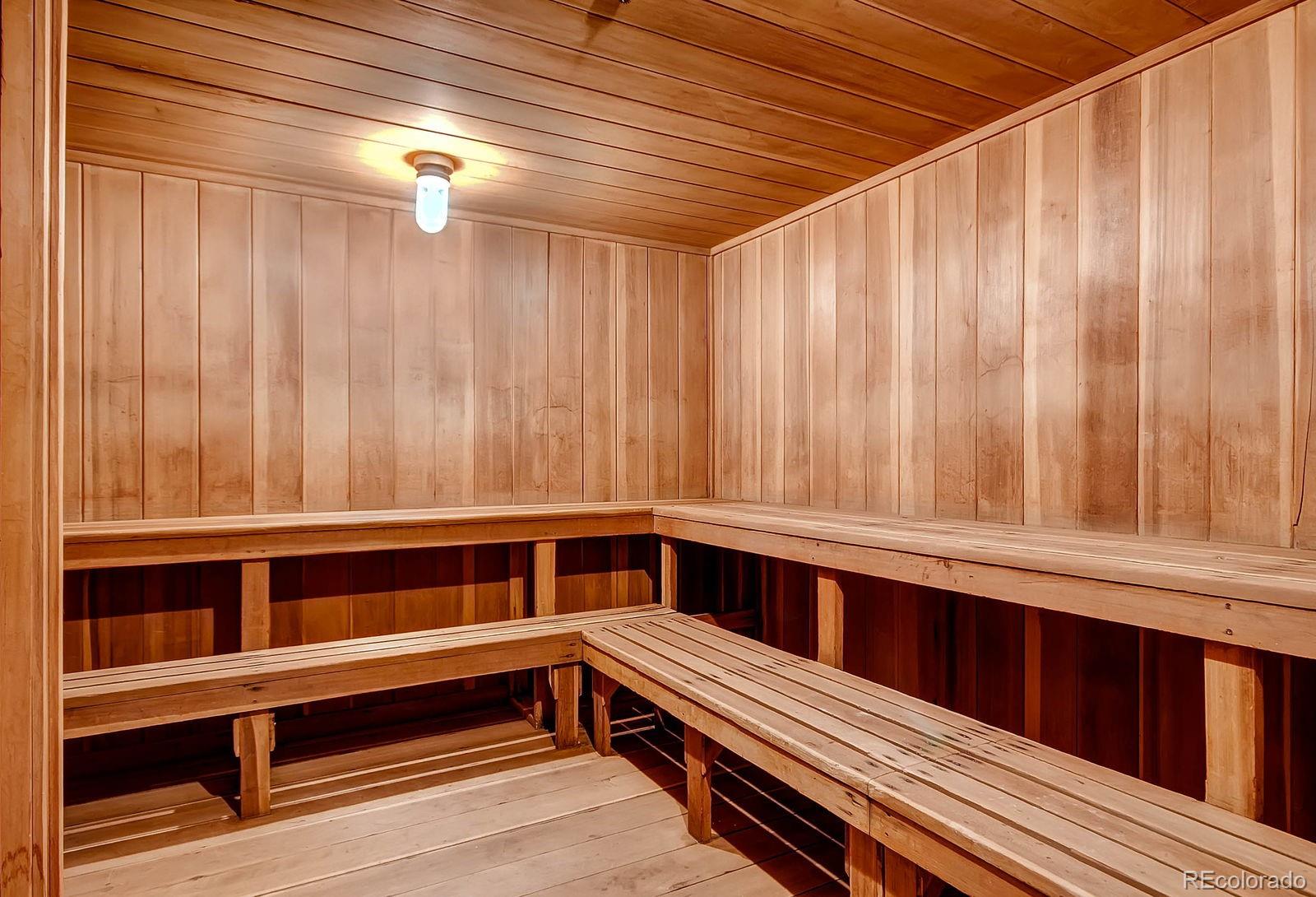 1551 Larimer Street Unit: 1402