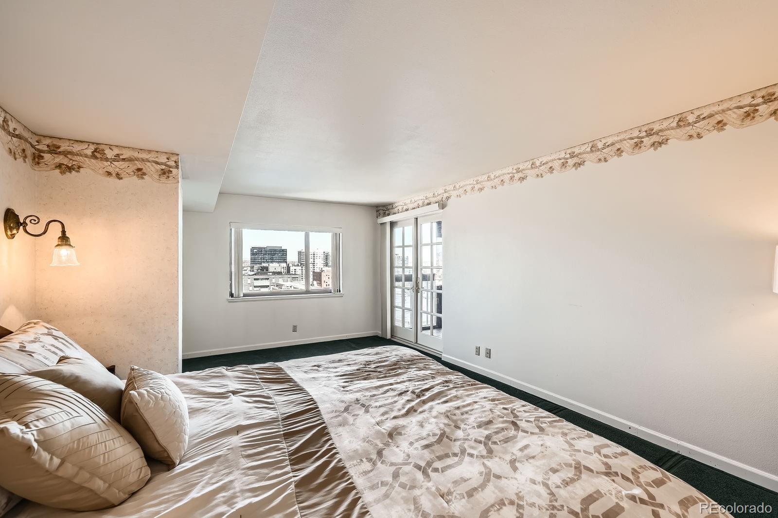 1551 Larimer Street Unit: 1402