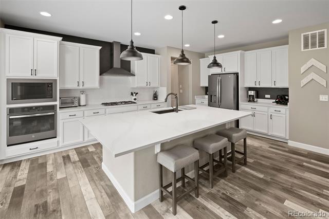 6827 Leilani Lane