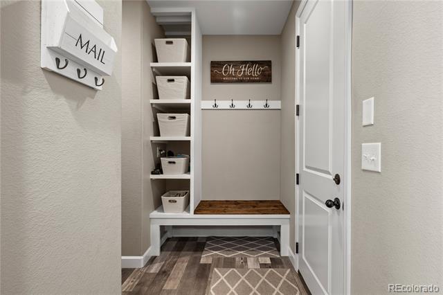 6827 Leilani Lane