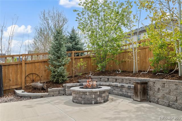 6827 Leilani Lane