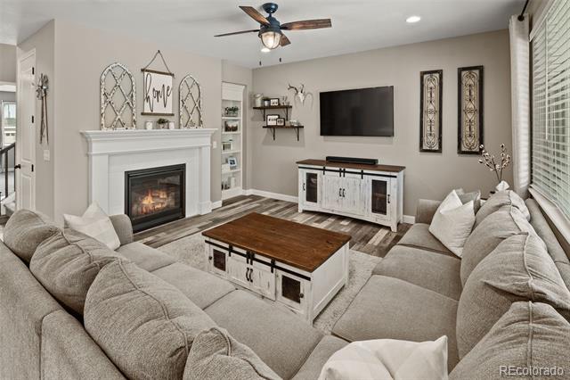 6827 Leilani Lane