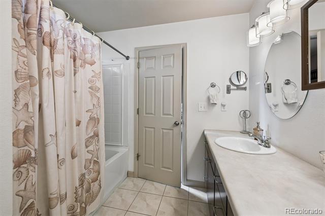 1387 Lodge Pole Drive