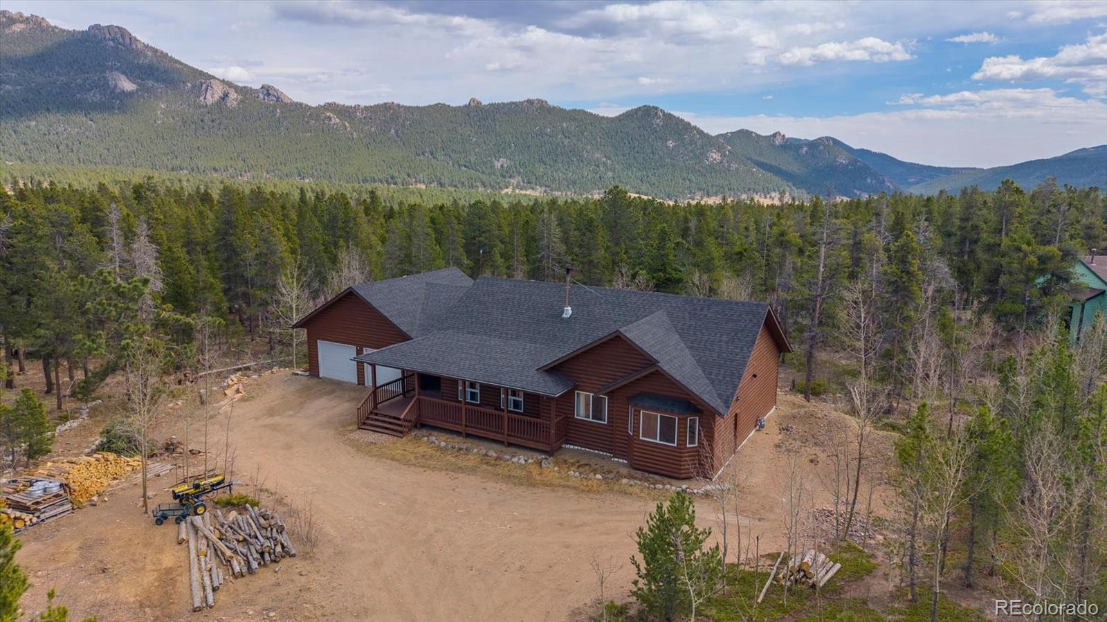 1387 Lodge Pole Drive