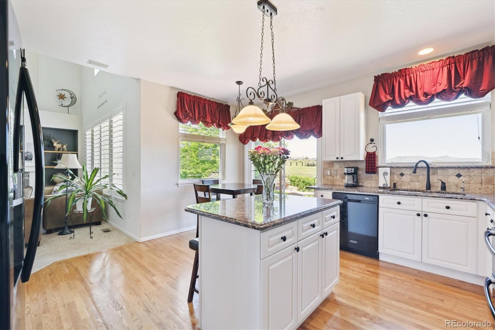 4099 Starflower Road