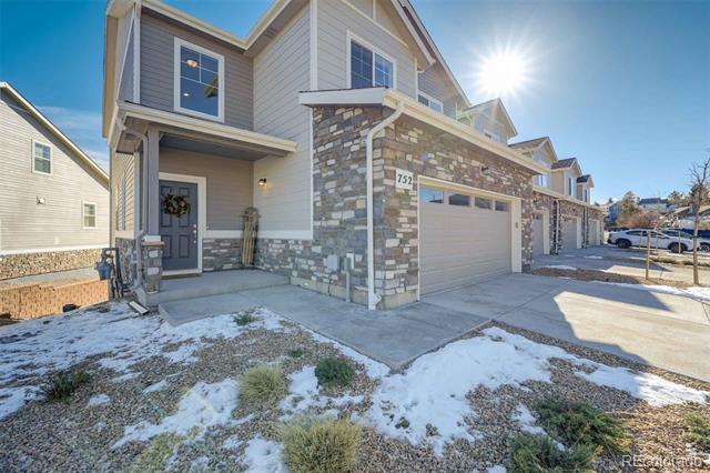 752 Bishop Pine Way