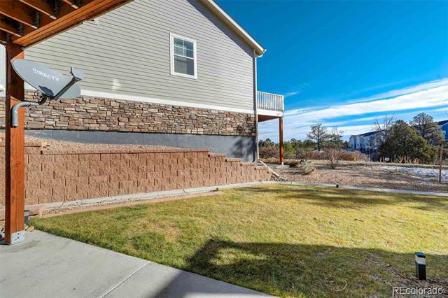 752 Bishop Pine Way