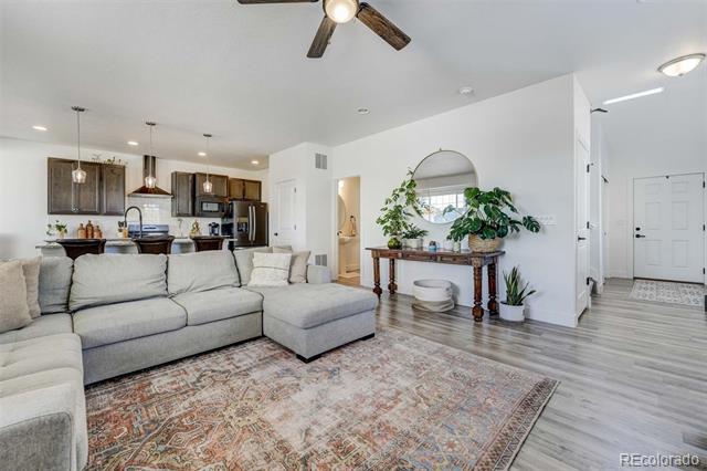 752 Bishop Pine Way