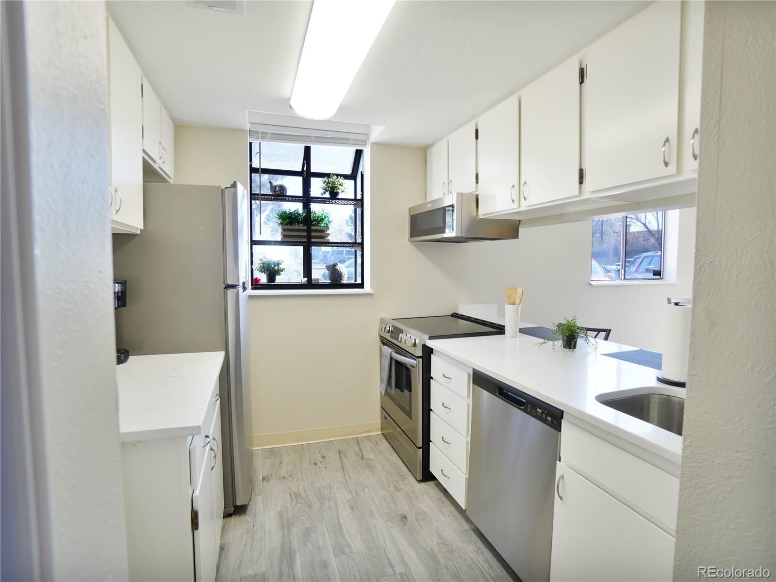 12536 E Cornell Avenue Unit: 101