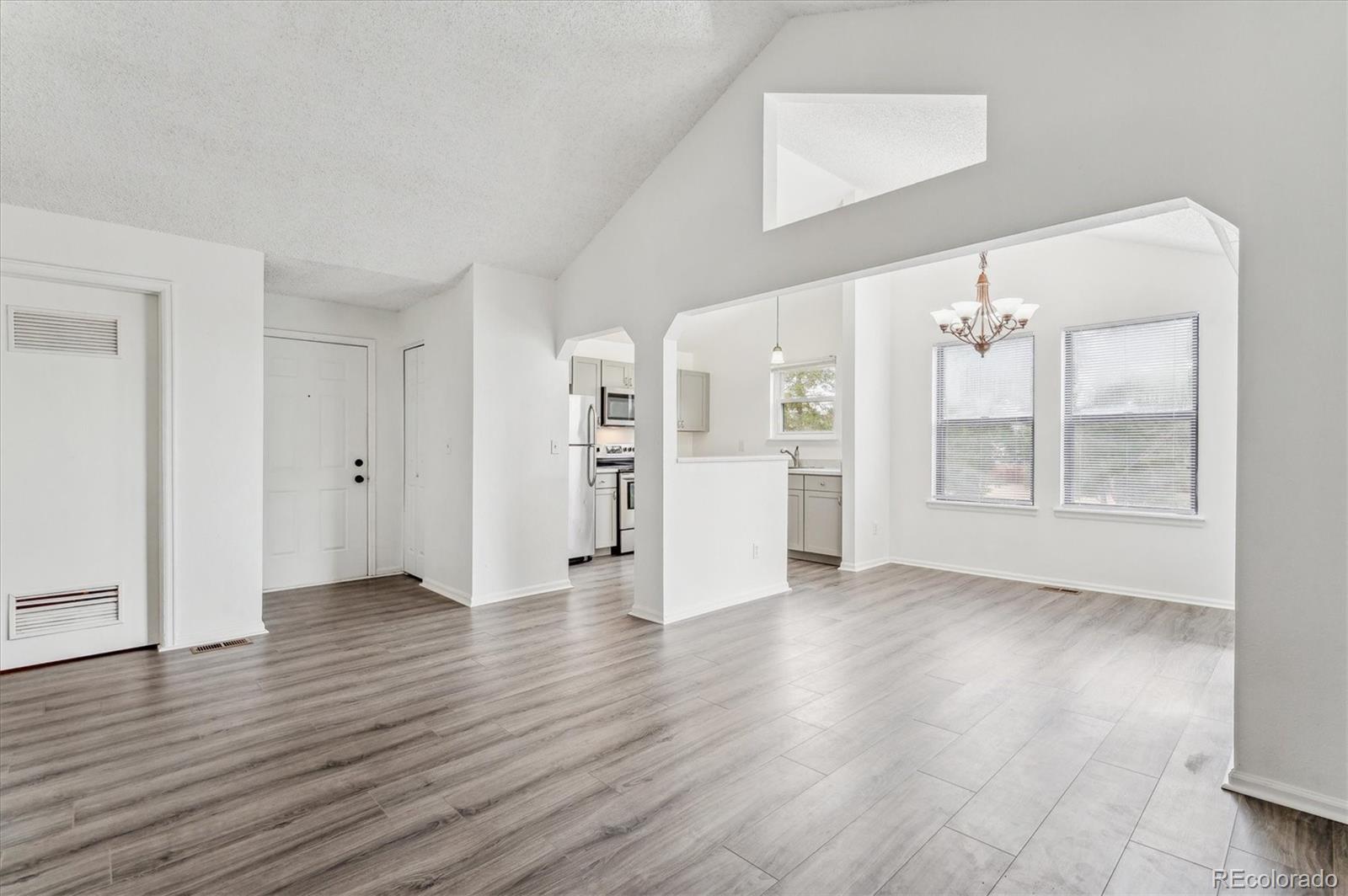 6705 S Field Street Unit: 824