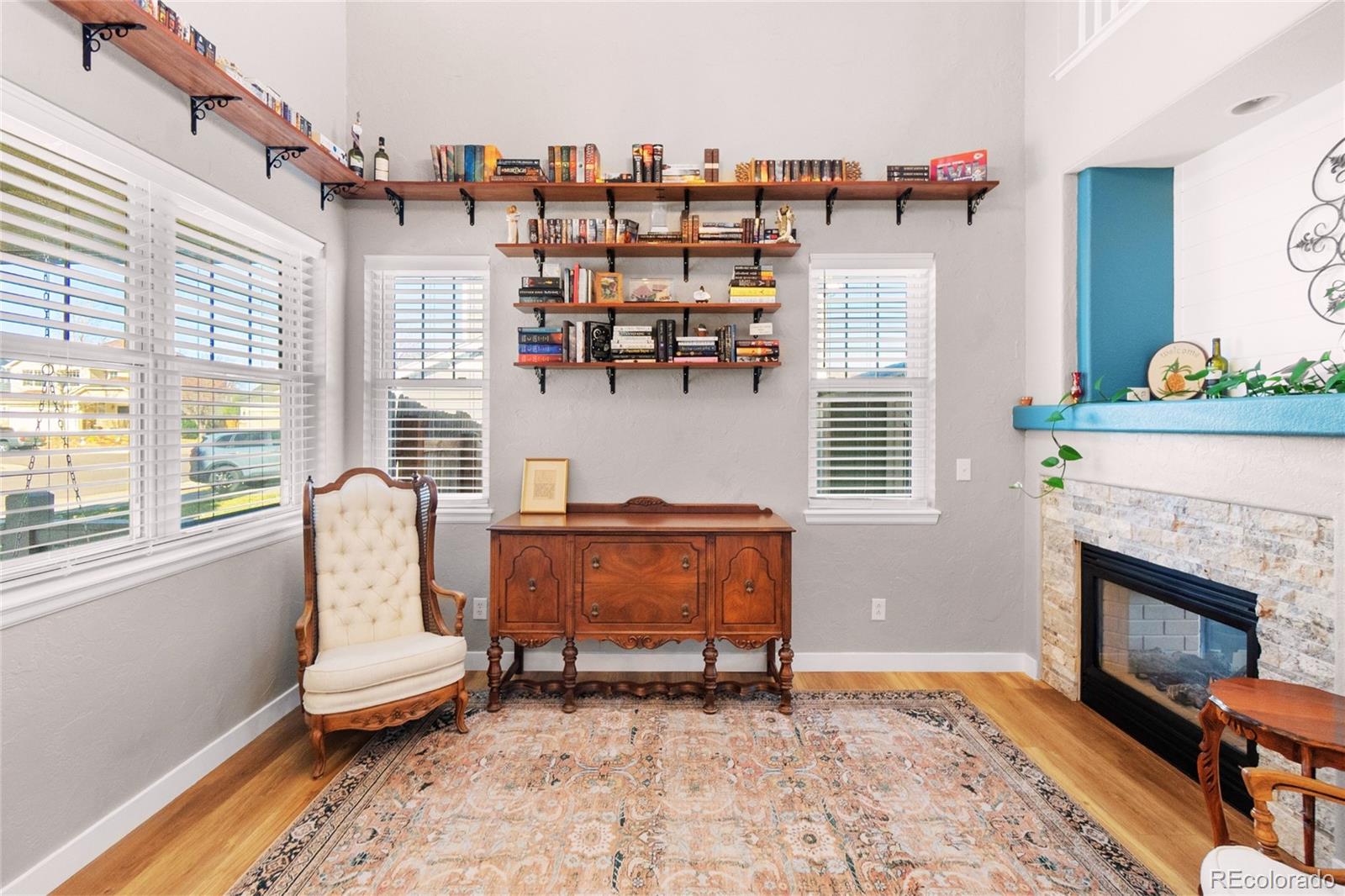 1464 N Stratton Avenue