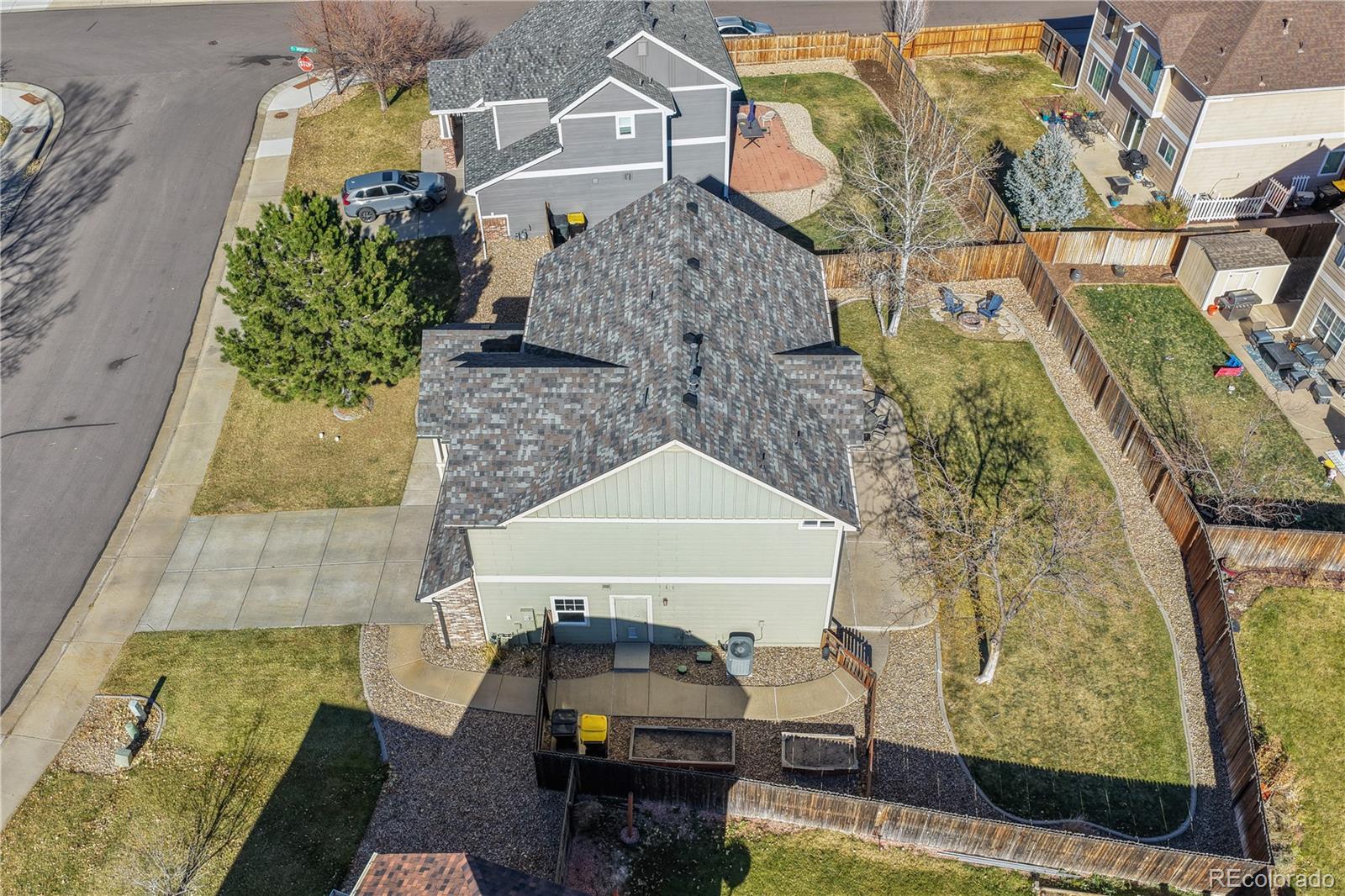 1464 N Stratton Avenue