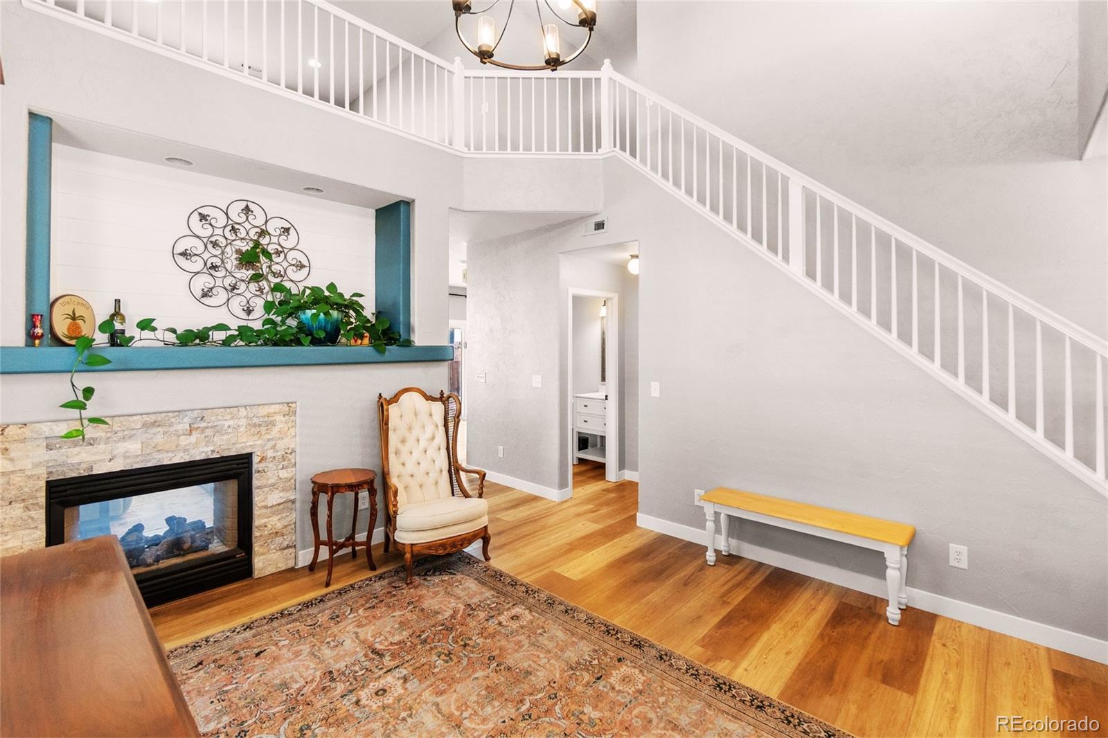 1464 N Stratton Avenue