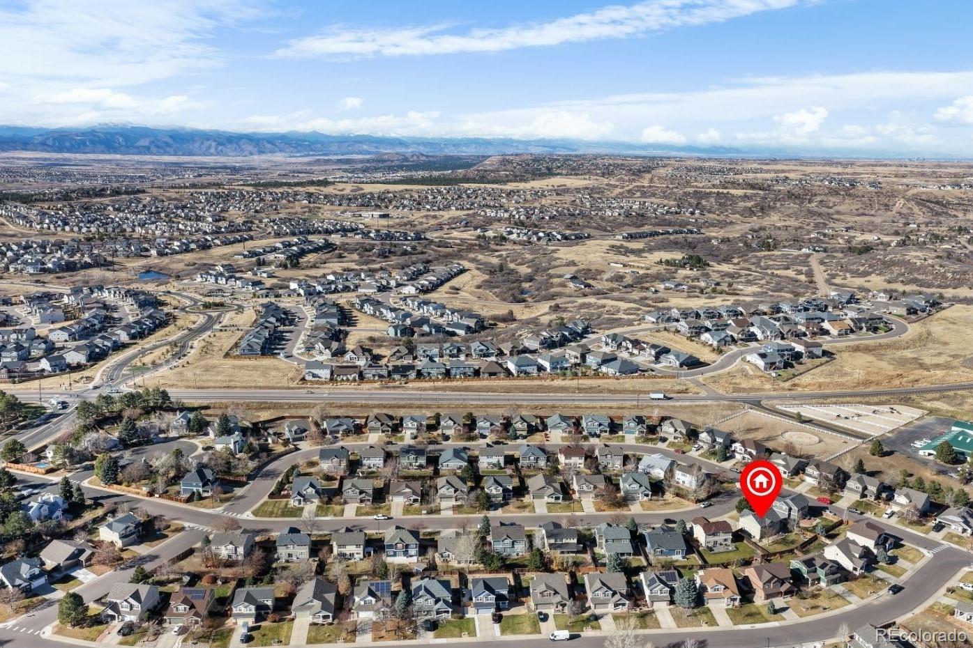 1464 N Stratton Avenue