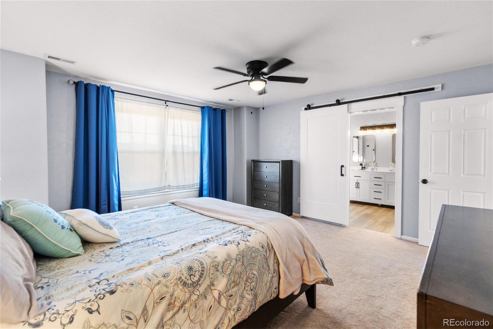 1464 N Stratton Avenue