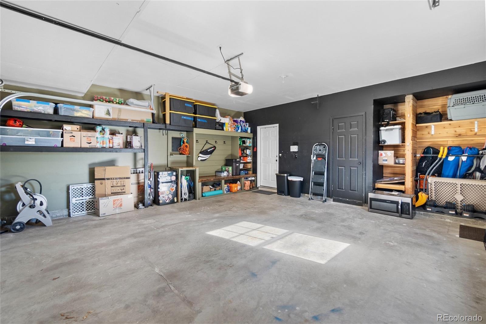 1464 N Stratton Avenue