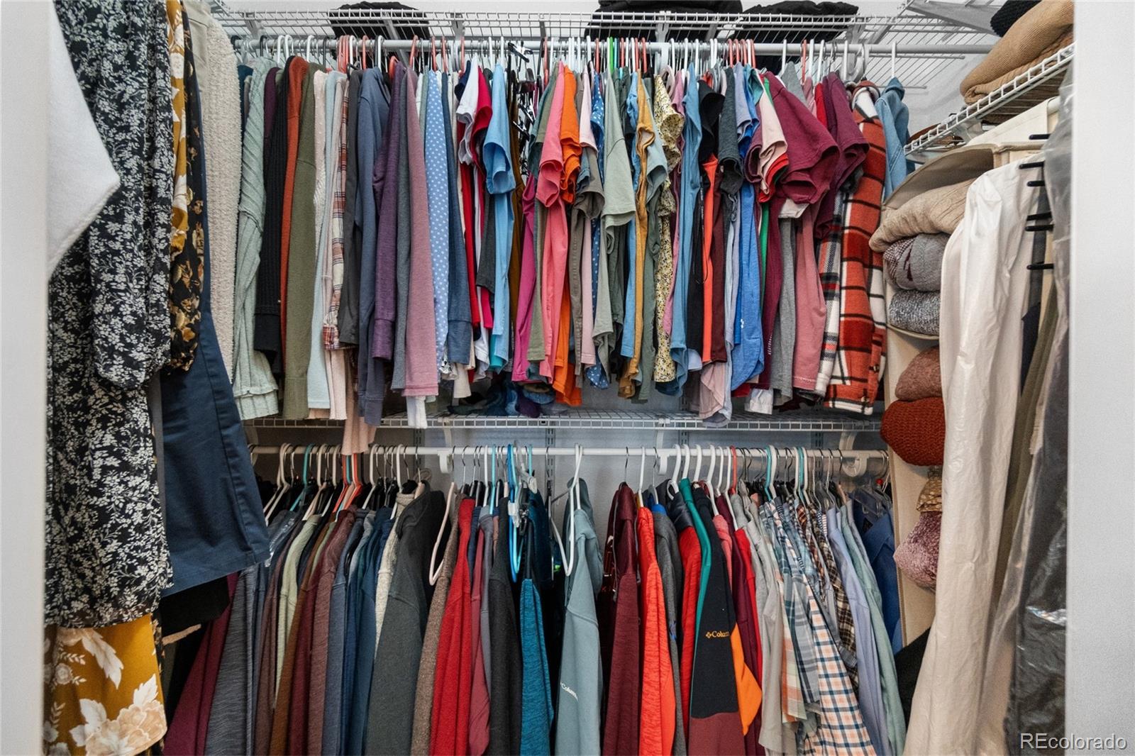 1464 N Stratton Avenue