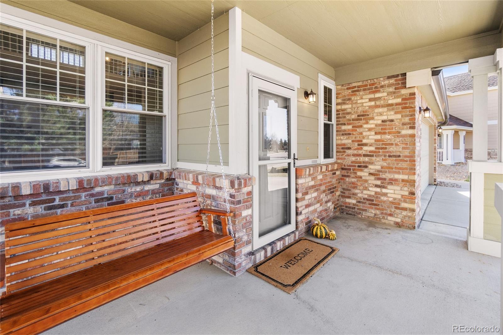 1464 N Stratton Avenue