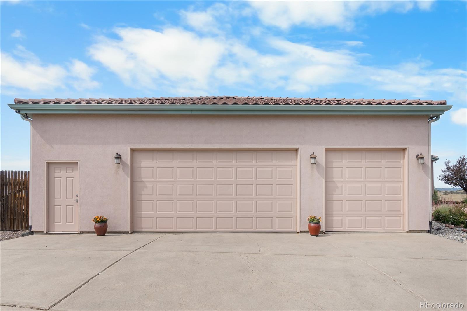 3589 Winterhawk Circle